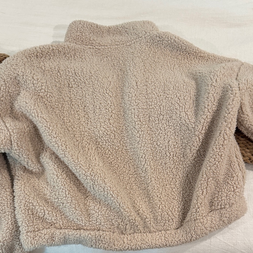 American Eagle Outfitters Cream Sherpa Puffer Jacket - Picture 3 of 3